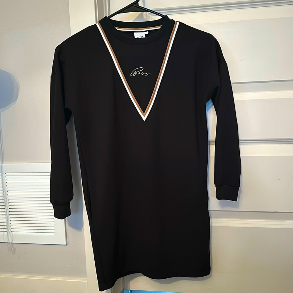 KIDS' SWEATER DRESS WITH SIGNATURE STRIPE AND LOGO - HUGO BOSS